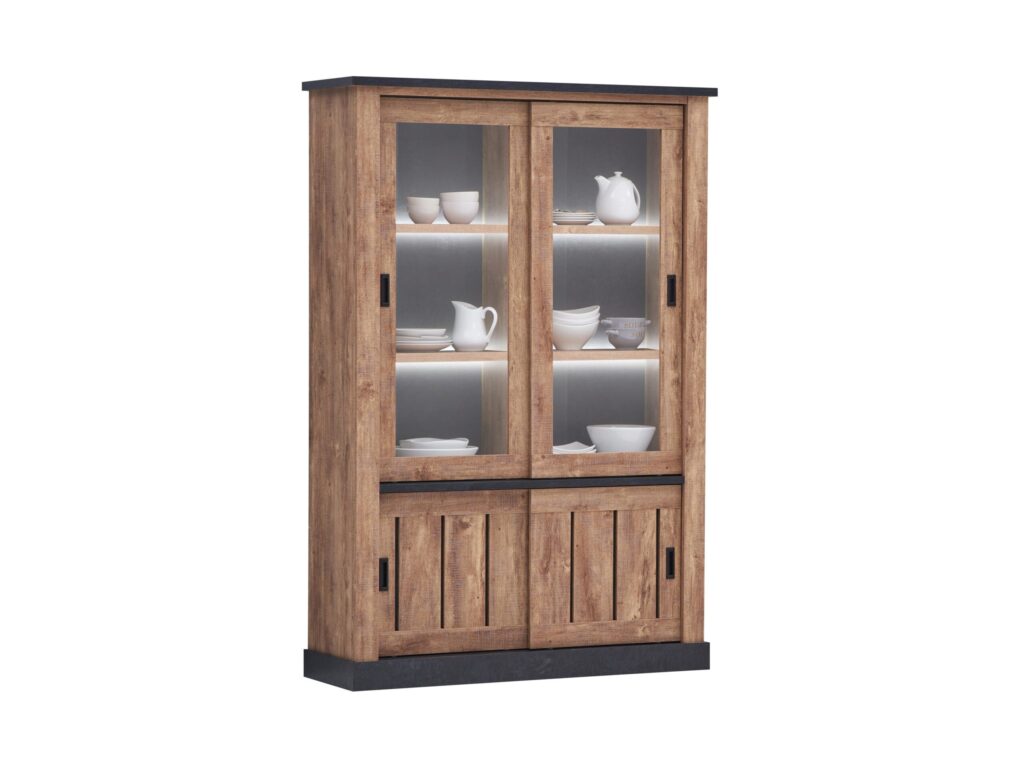 houten vitrinekast met glazen schuifdeuren en witte serviesstukken, meubel van Belga Meubel Brugge