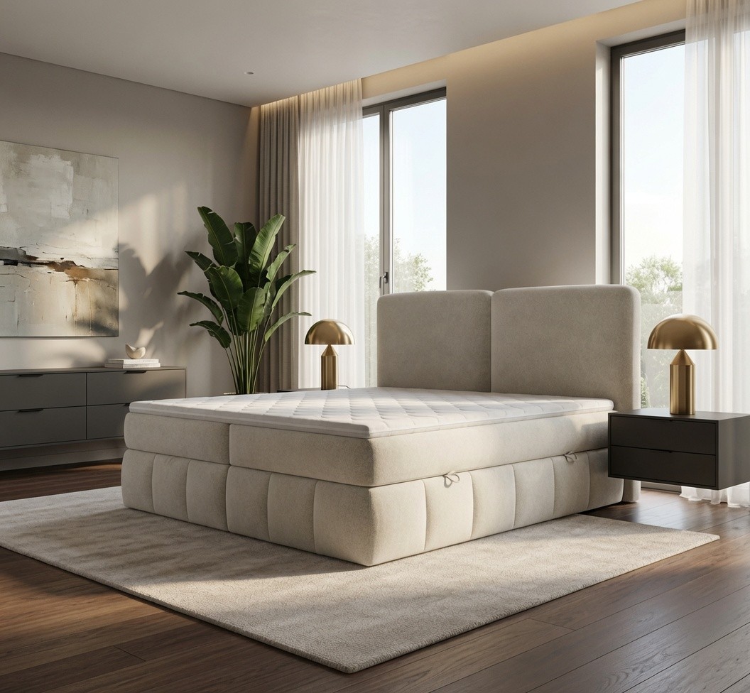 Boxspring Malta in lichtbeige stof met hoog hoofdbord en opbergruimte in een modern slaapkamerinterieur.